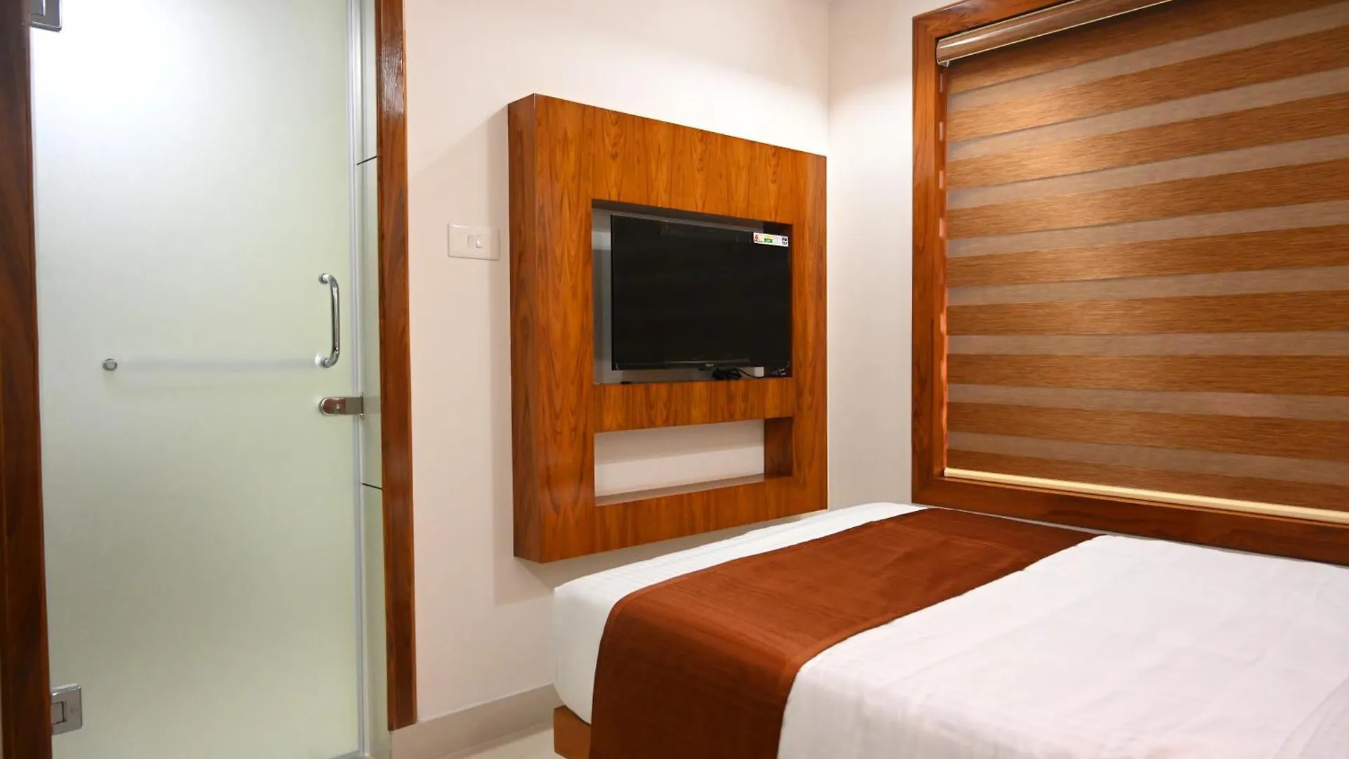 Harley Residency Hotel Kannur